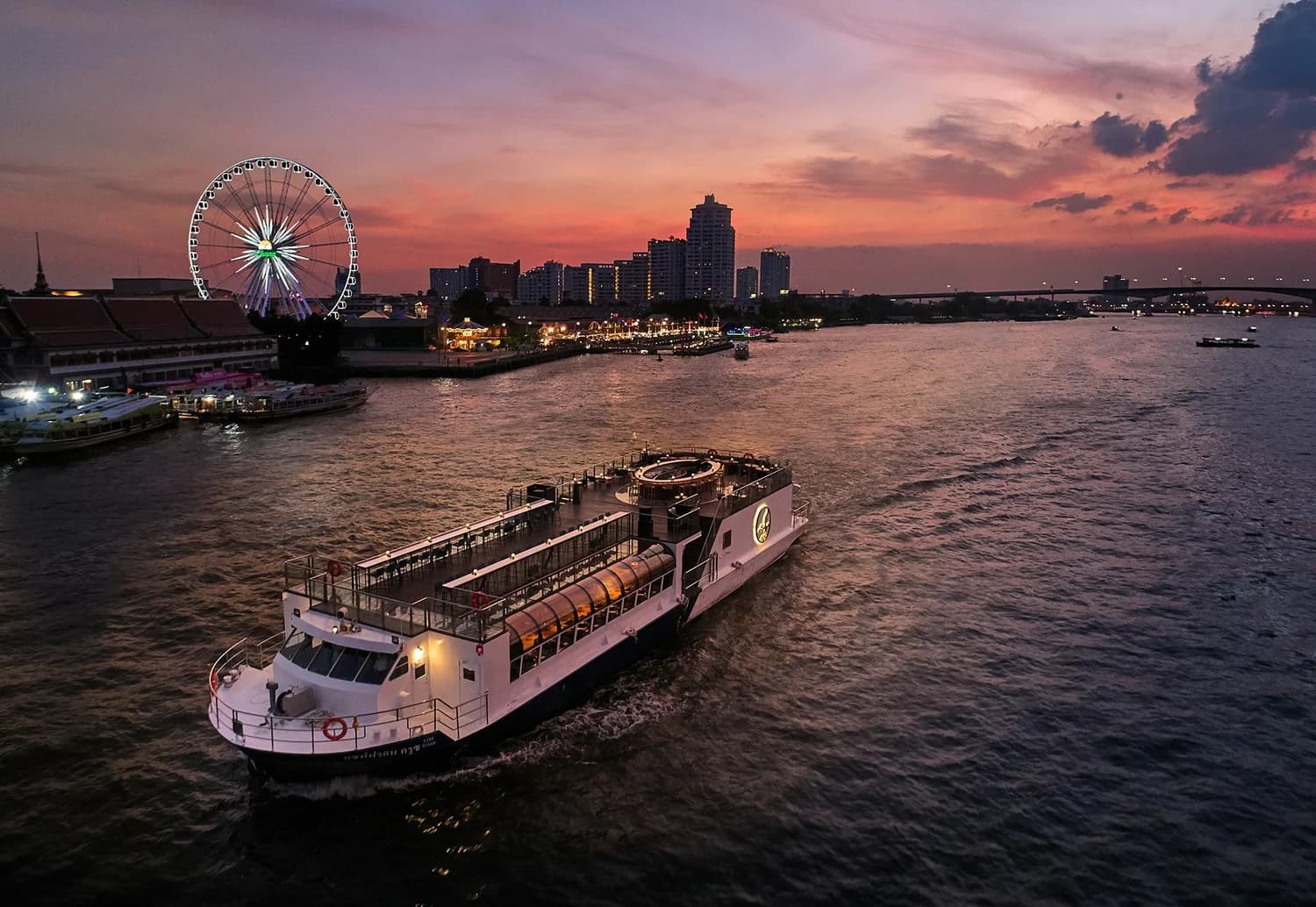 Saffron Luxury Dinner Cruise IconSiam Ticket